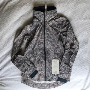 Lululemon Runaway Jacket Parfait Pink Alberta Lake